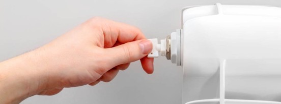 Come si sfiata un termosifone?